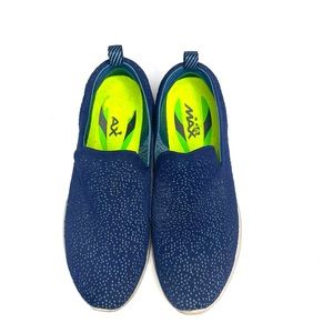 SKECHERS Slip-On Goga Max walking shoes